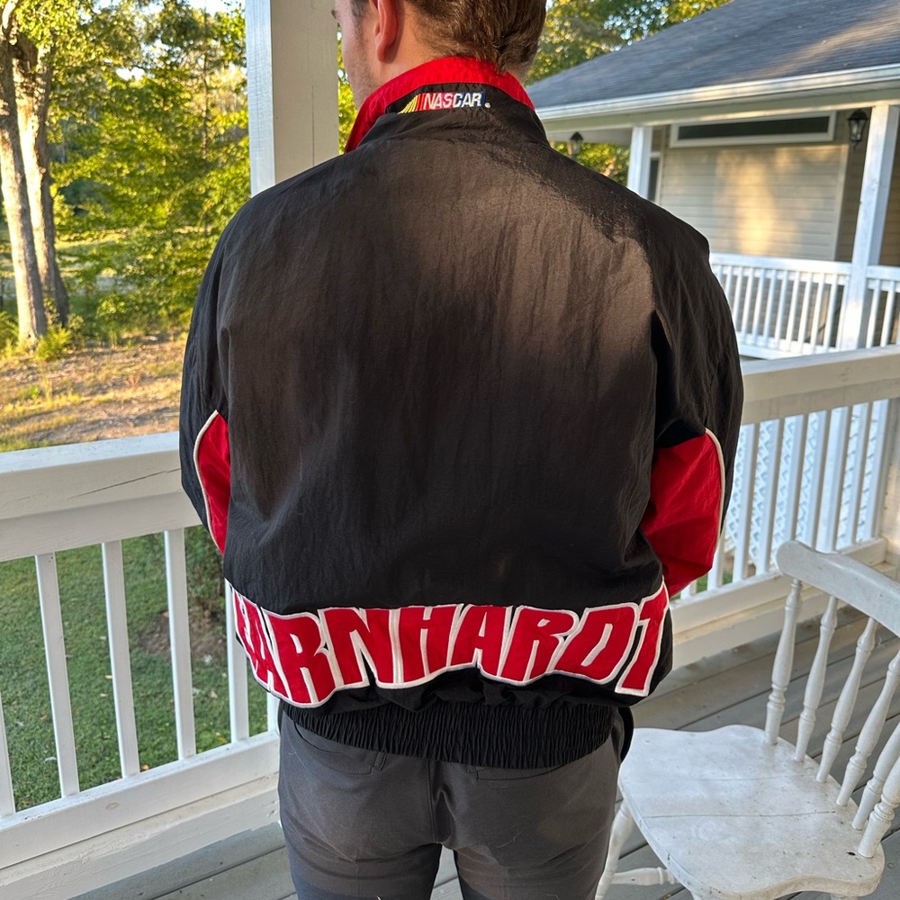 Size Large Vintage NASCAR Dale Earnhardt jacket
